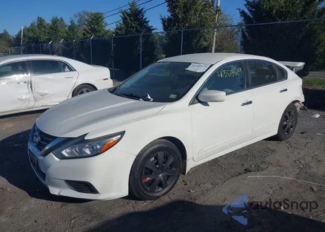 2017 Nissan Altima 2.5 S z USA, uszkodzony, nr VIN 1N4AL3AP3HC275595